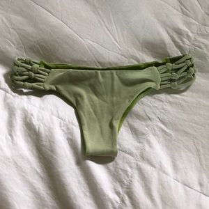 San Lorenzo Reversible Braided Thong